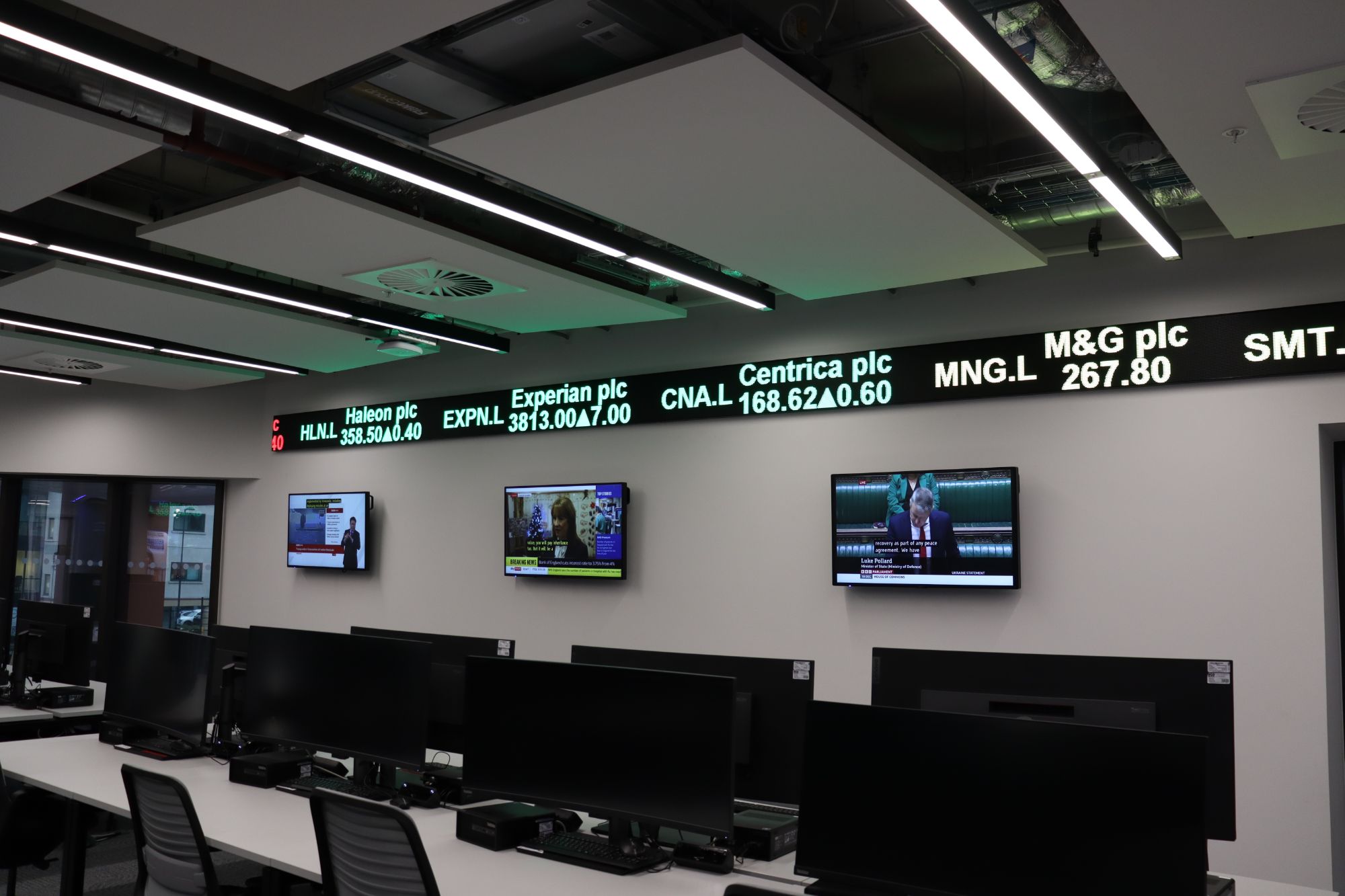 derby business school trading floor
