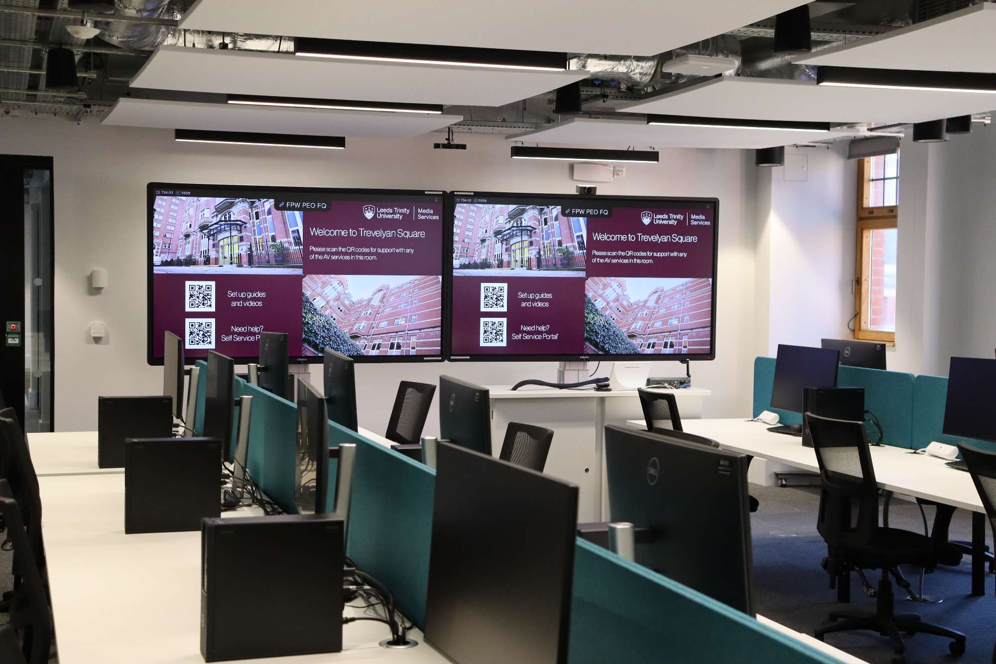 Leeds Trinity Unviersity PC lab