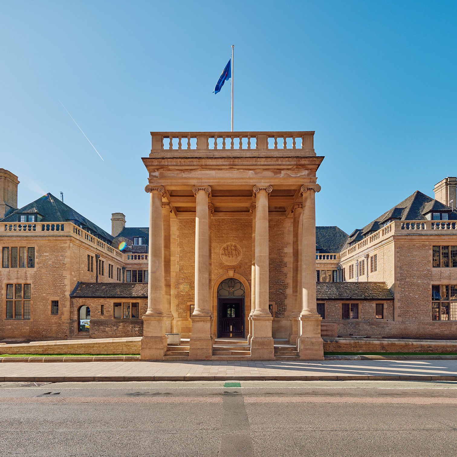 Rhodes House, Oxford: Case Study thumbnail